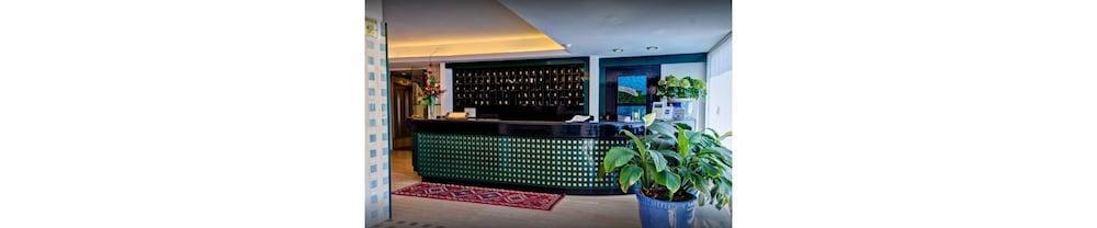 Hotel Europa Beach Village Джулианова Экстерьер фото